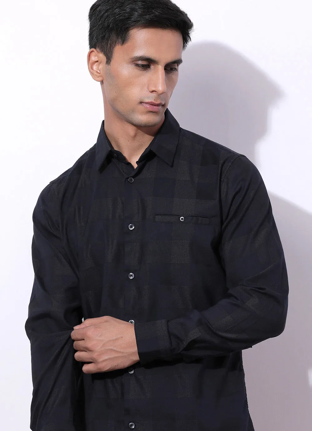 Lavish Navy Checked