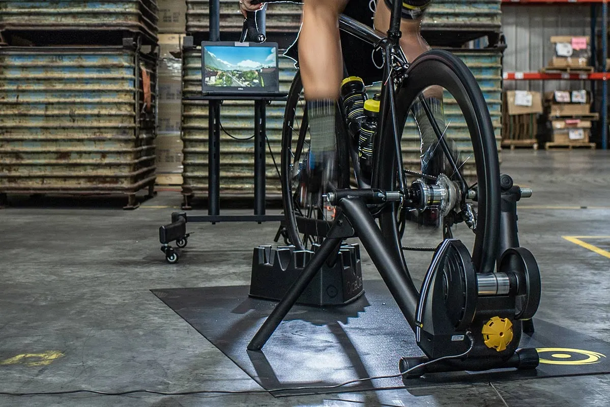 Saris Smart M2 Wheel On Bike Trainer - Refurbished