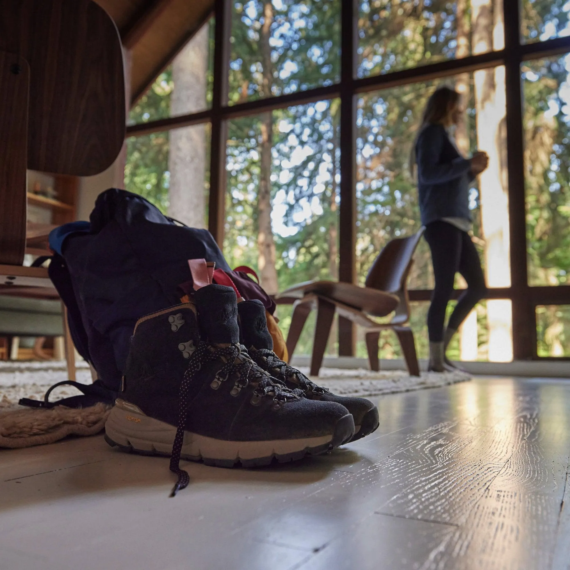 Women's Mountain 600 4.5" Black/Khaki
