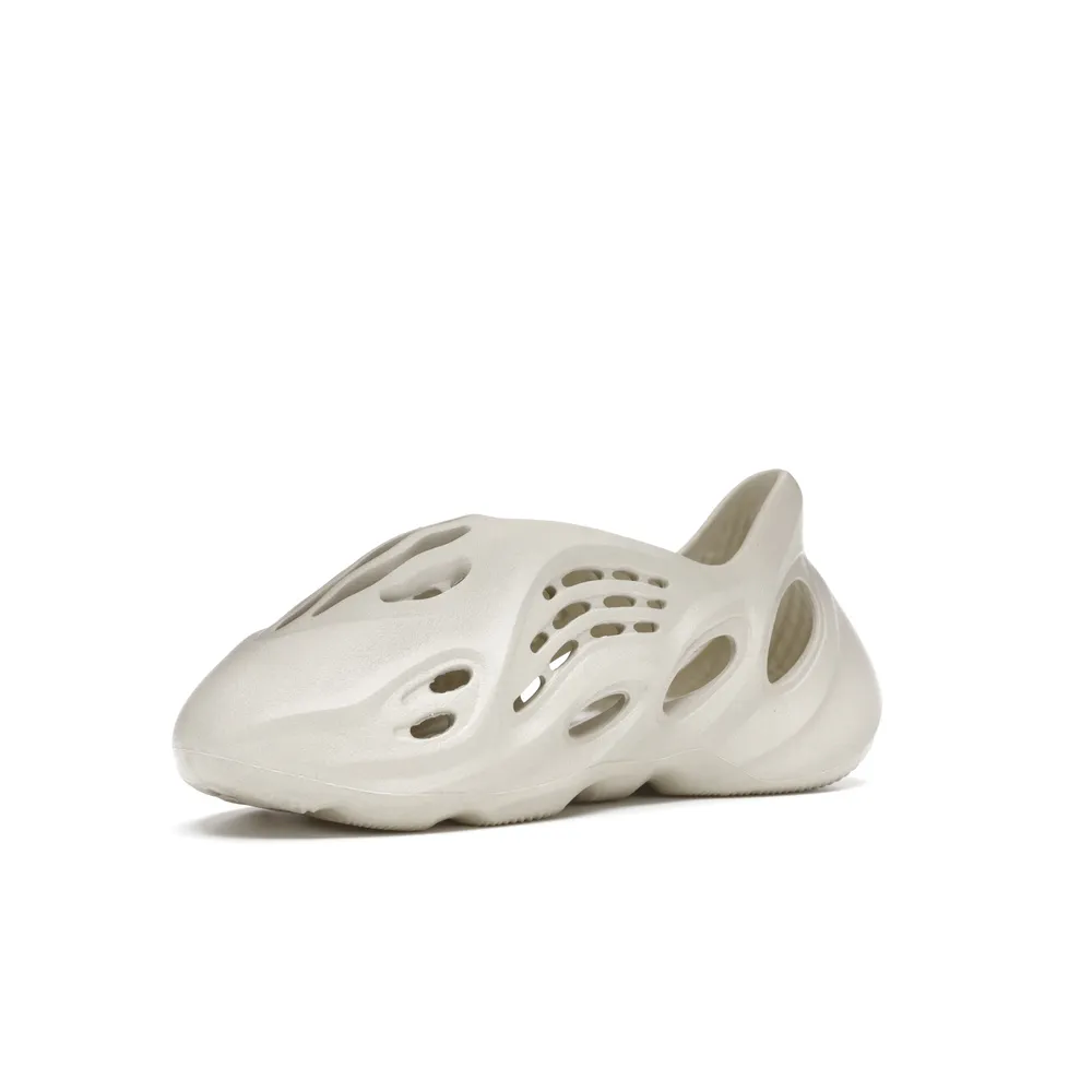Yeezy Foam Runner Sand
